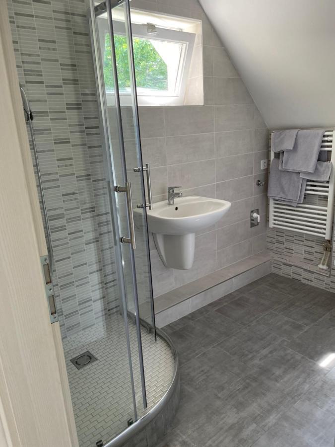 שיופוק Katica Apartmanok מראה חיצוני תמונה